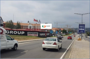 billboard advertising for real estate agents